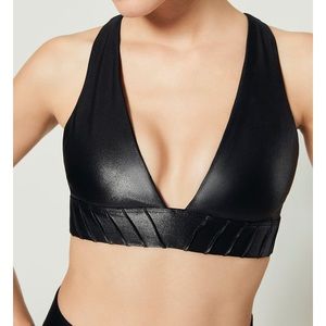 NWT CARBON38 BRA